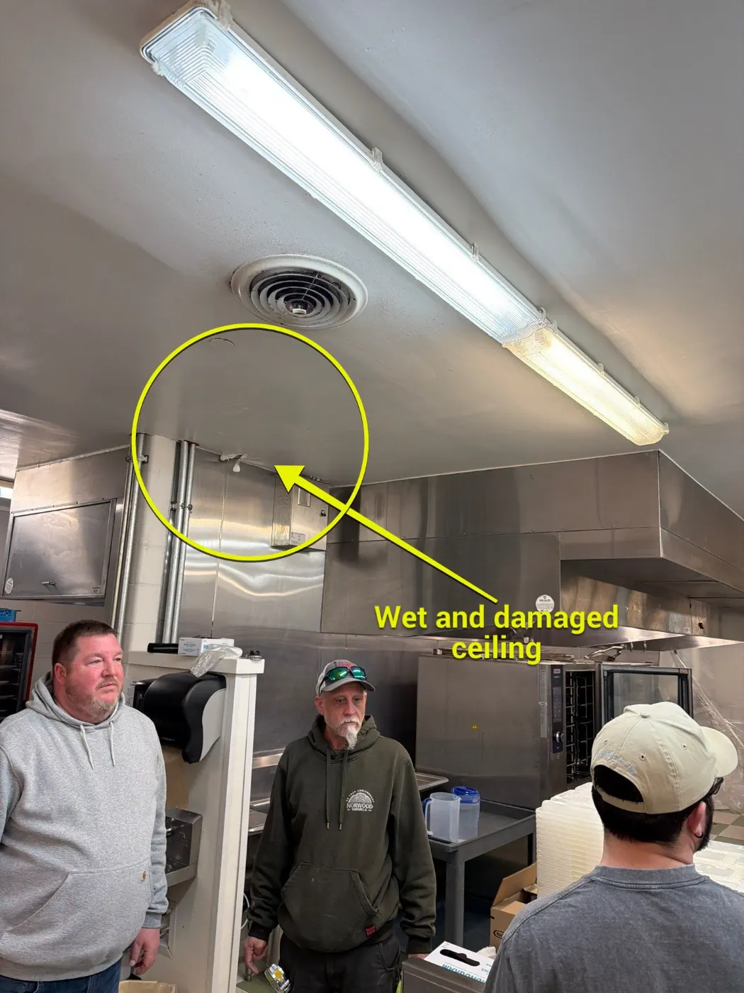 After-hours dry-out at Glendale commercial property